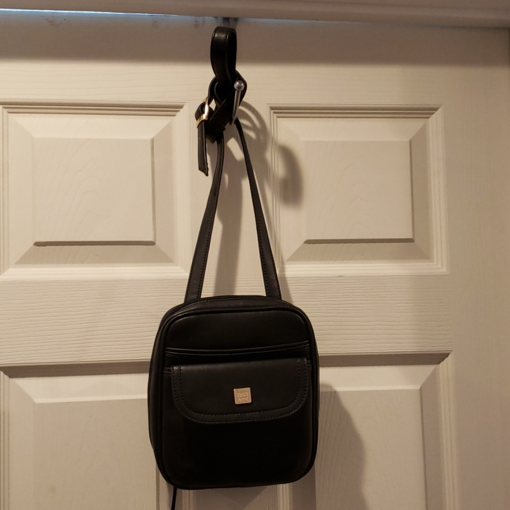 NWT Liz Claiborne Crossbody Bag